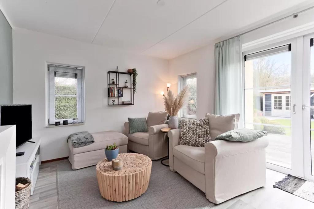 Vakantiehuis Met Luxe Tuin Dichtbij Het Strand Kamperland Esterno foto
