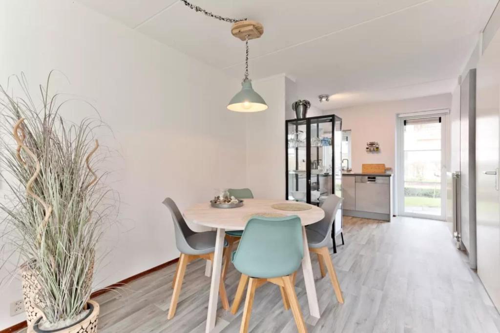 Vakantiehuis Met Luxe Tuin Dichtbij Het Strand Kamperland Esterno foto