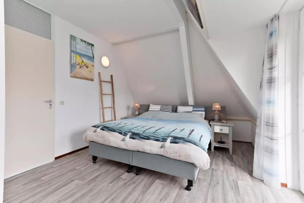 Vakantiehuis Met Luxe Tuin Dichtbij Het Strand Kamperland Esterno foto