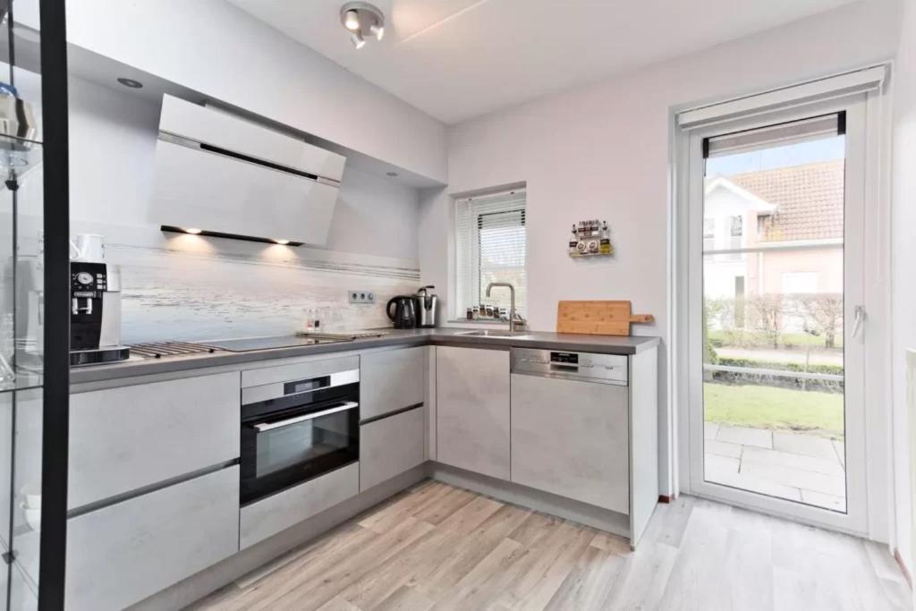 Vakantiehuis Met Luxe Tuin Dichtbij Het Strand Kamperland Esterno foto